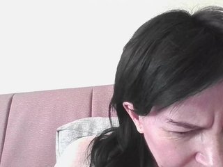 Chat vidéo érotique Yuliaa318