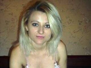 Chat vidéo érotique yulirose