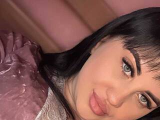 Chat vidéo érotique Koketochka_Y