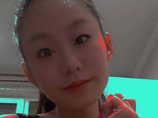 Chat vidéo érotique Yumin