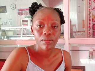 Chat vidéo érotique Yummycliet