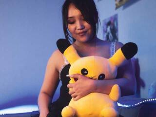 Chat vidéo érotique YuRaychel