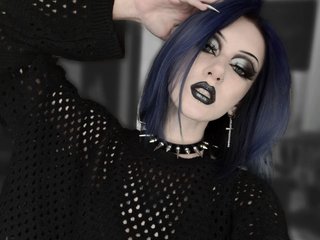 Chat vidéo érotique Zara-blue