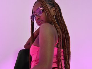 Chat vidéo érotique ZaraBrown