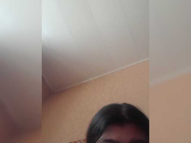 Captures d'écran de diffusion ZARApi7877