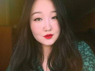 Chat vidéo érotique Zara-Tara