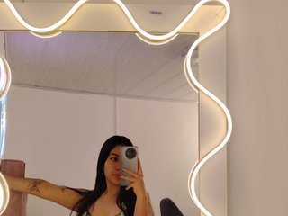 Chat vidéo érotique ZURY-TAY