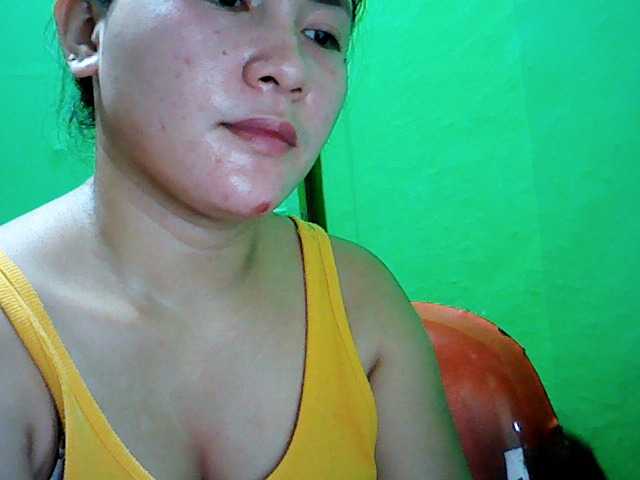 Photos zyna6914 hello guy welcome to my room help me soem token guyz thank you for all help guyz...